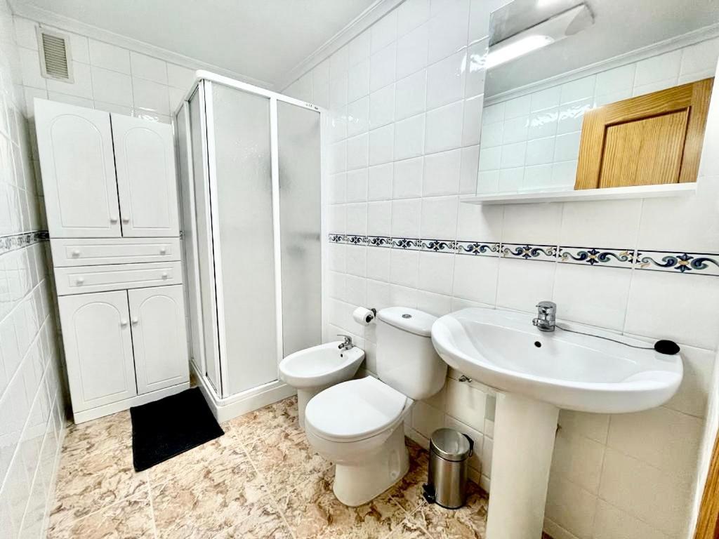 De Vacaciones Appartement Torrevieja Buitenkant foto