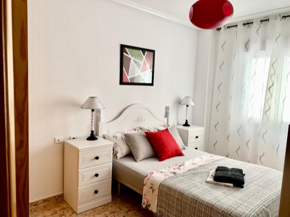 De Vacaciones Appartement Torrevieja Buitenkant foto