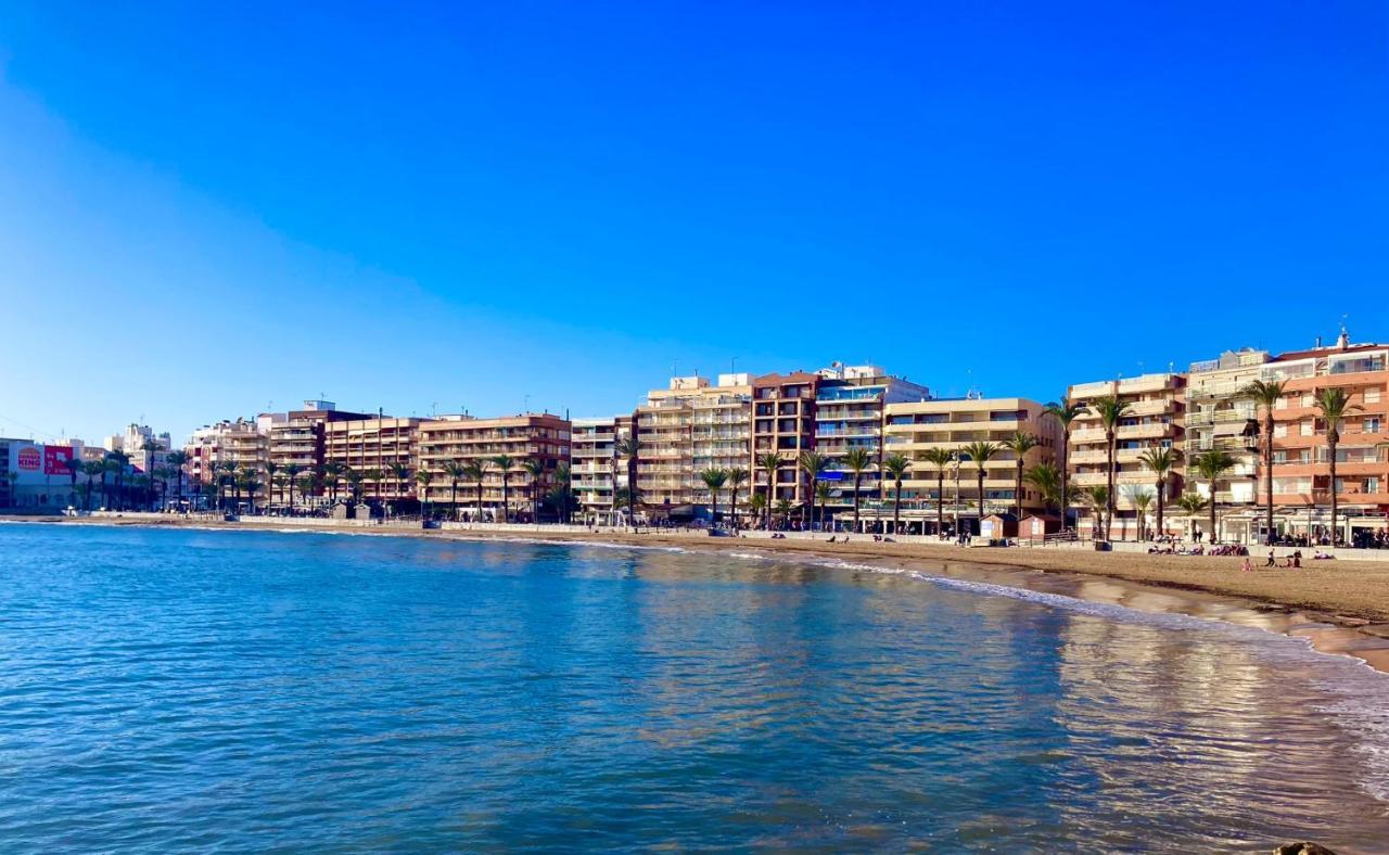 De Vacaciones Appartement Torrevieja Buitenkant foto